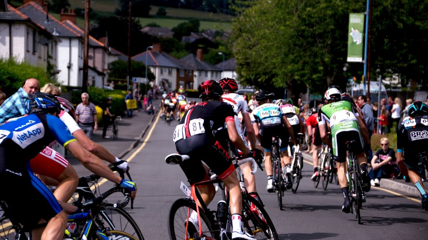 Bunch racing out, Abergavenny