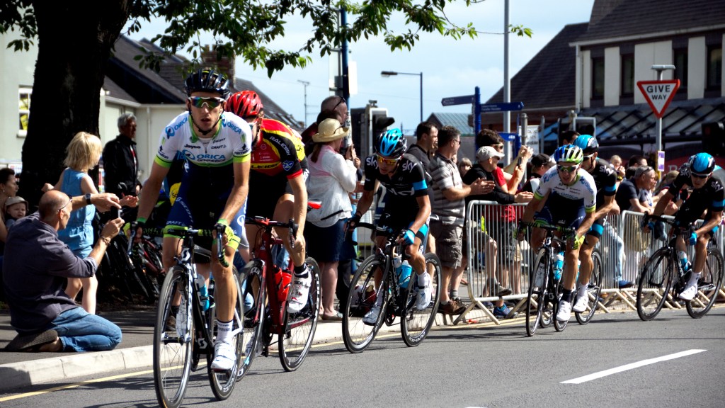 S.Yates_on_the_front